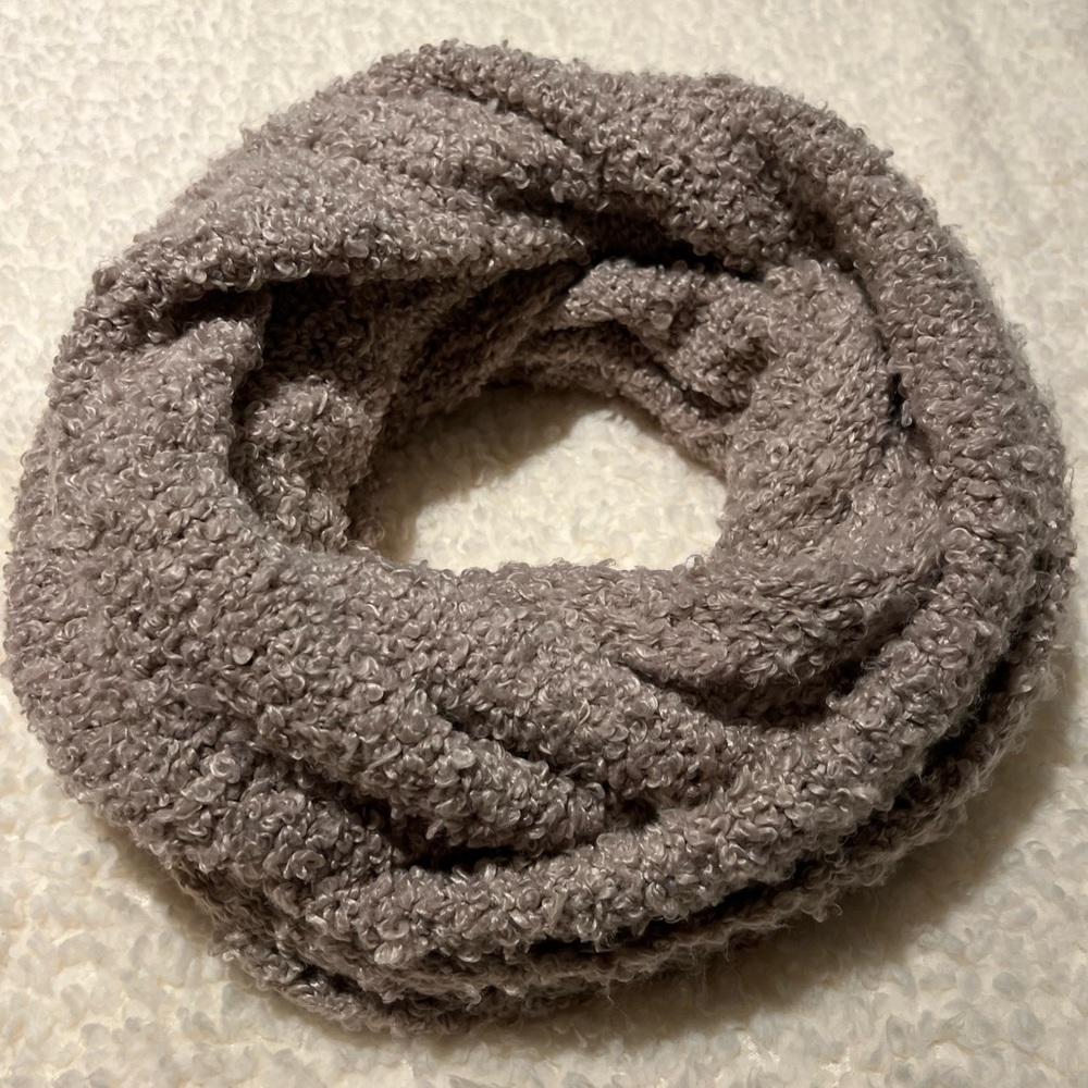 {Pins and Needles} Oatmeal Knit Large Infinity Scarf